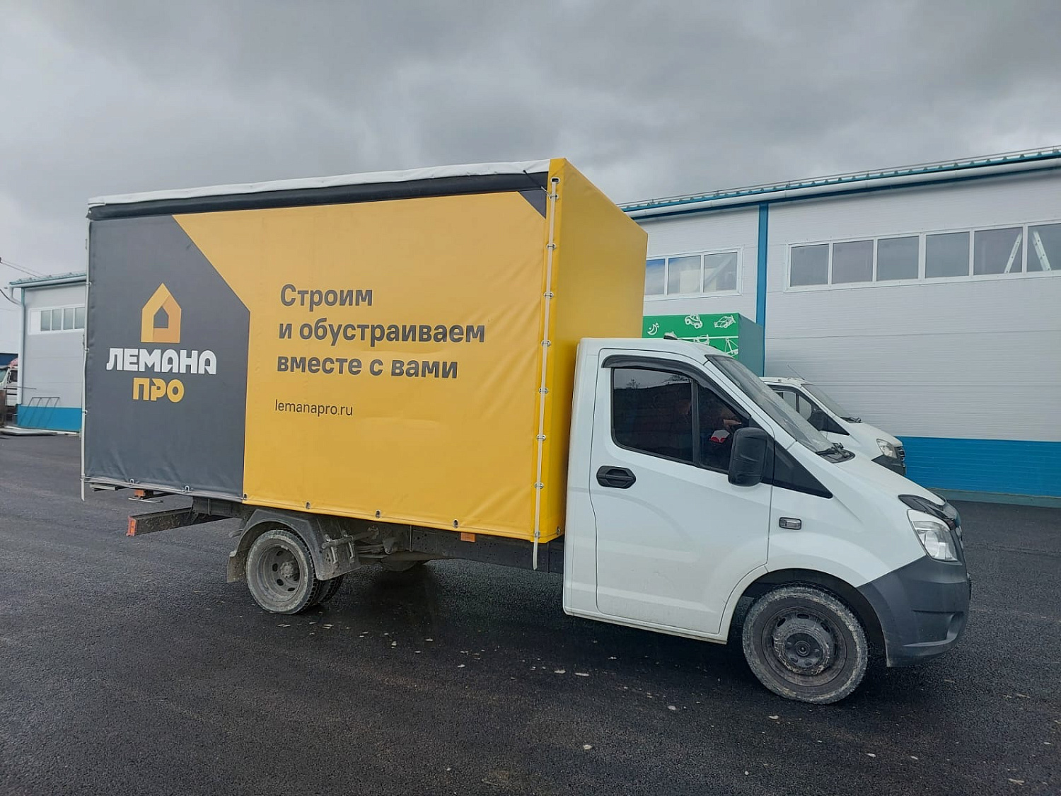 Рекламные тенты
